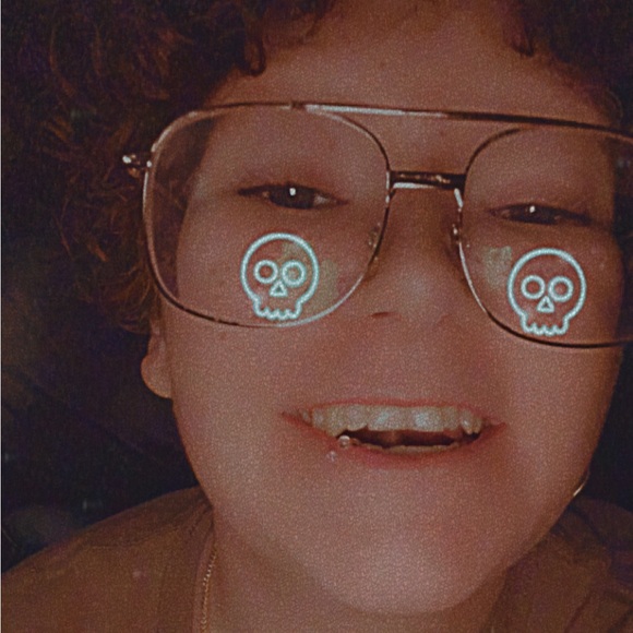 Meet your Posher, Christiana - Picture 1 of 1